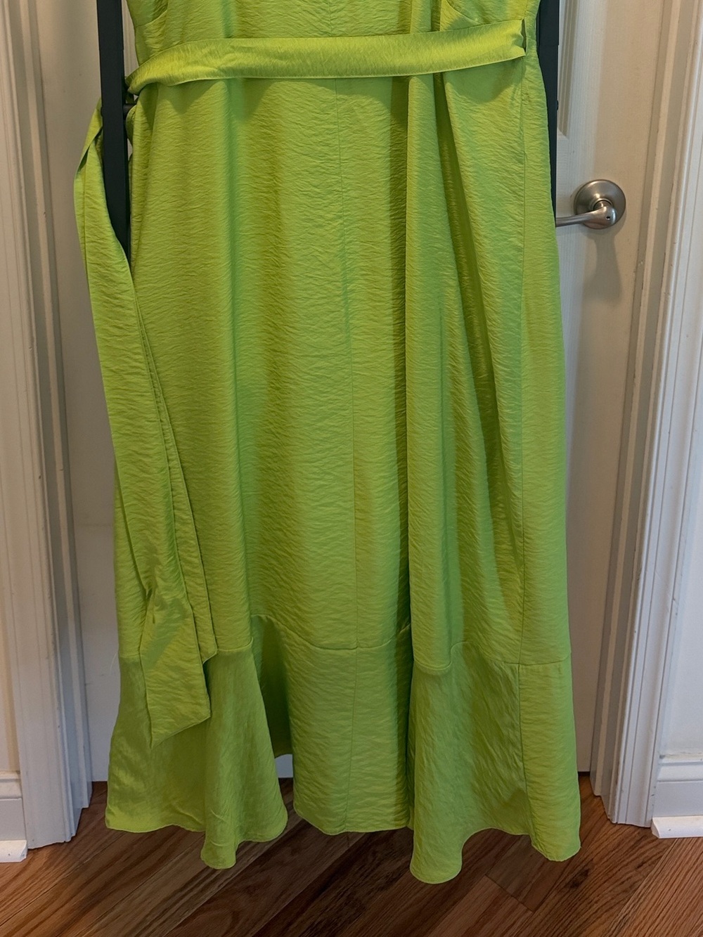 Lime Green Wrap Dress with Ruffle Side Tie Beach Vacation Dress Wedding Guess - Picture 13 of 16